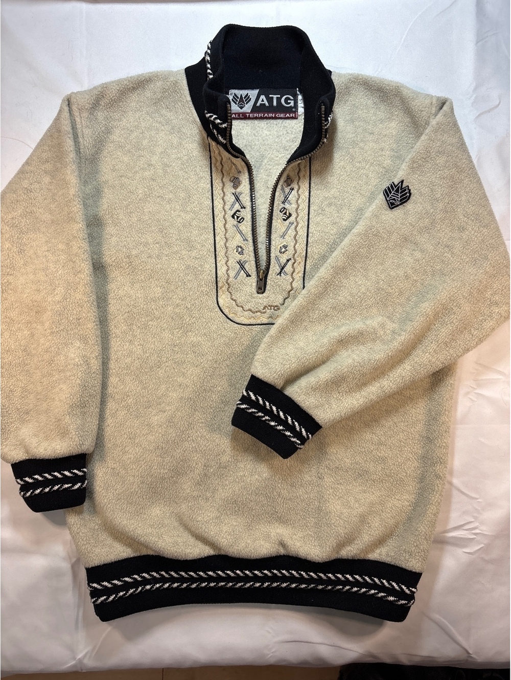 Vintage 90’s ATG All Terrain Gear 1/4 Zip Fleece Embroidered Pullover L